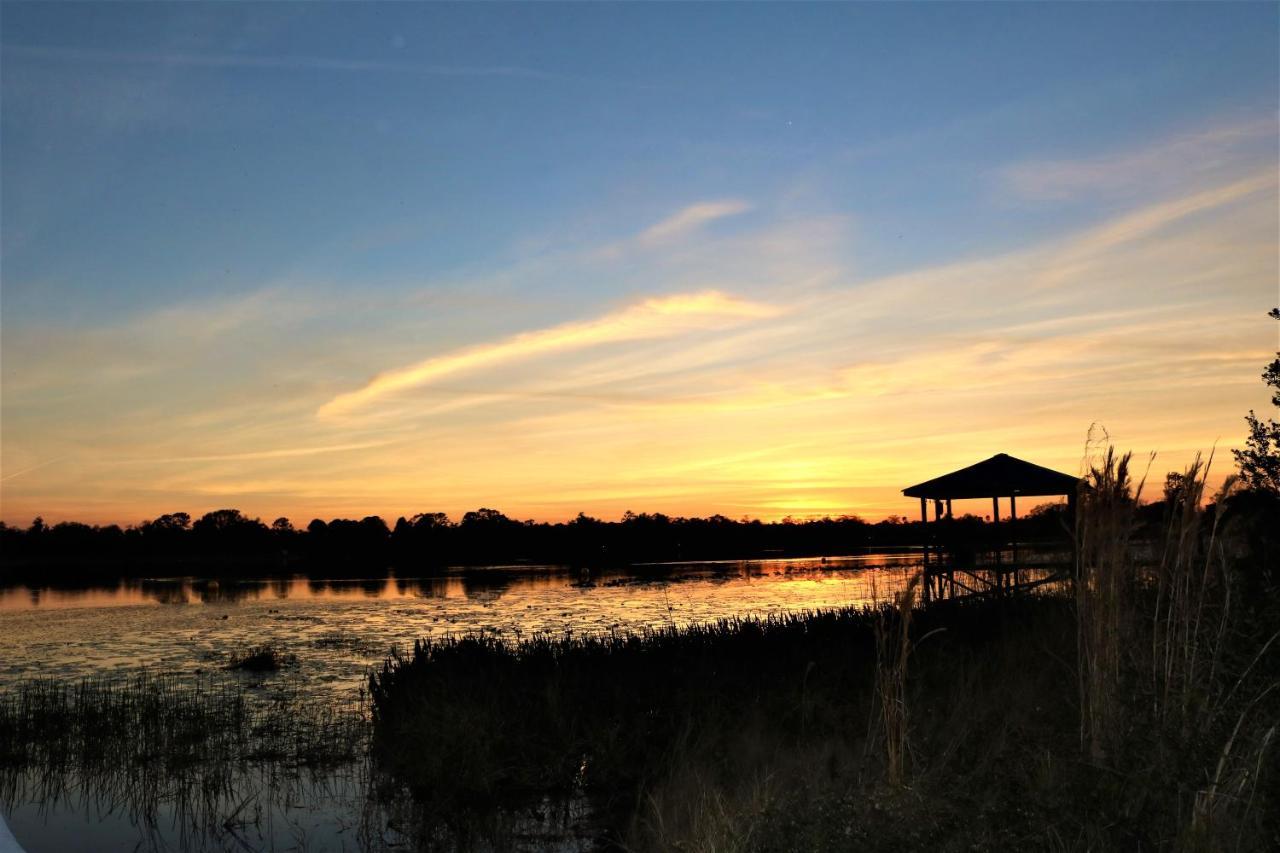 Howard Johnson By Wyndham Lake Front Park Kissimmee Dış mekan fotoğraf