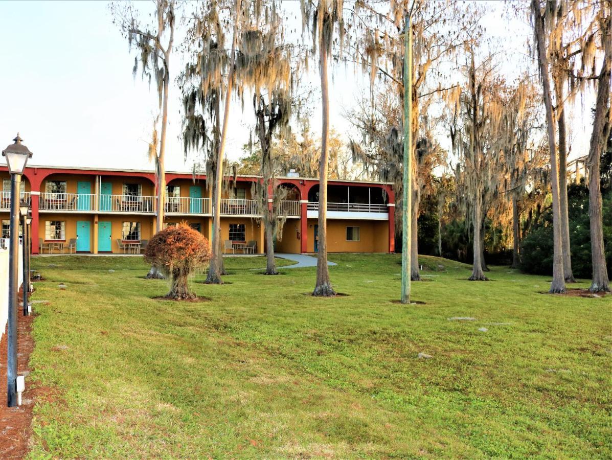 Howard Johnson By Wyndham Lake Front Park Kissimmee Dış mekan fotoğraf