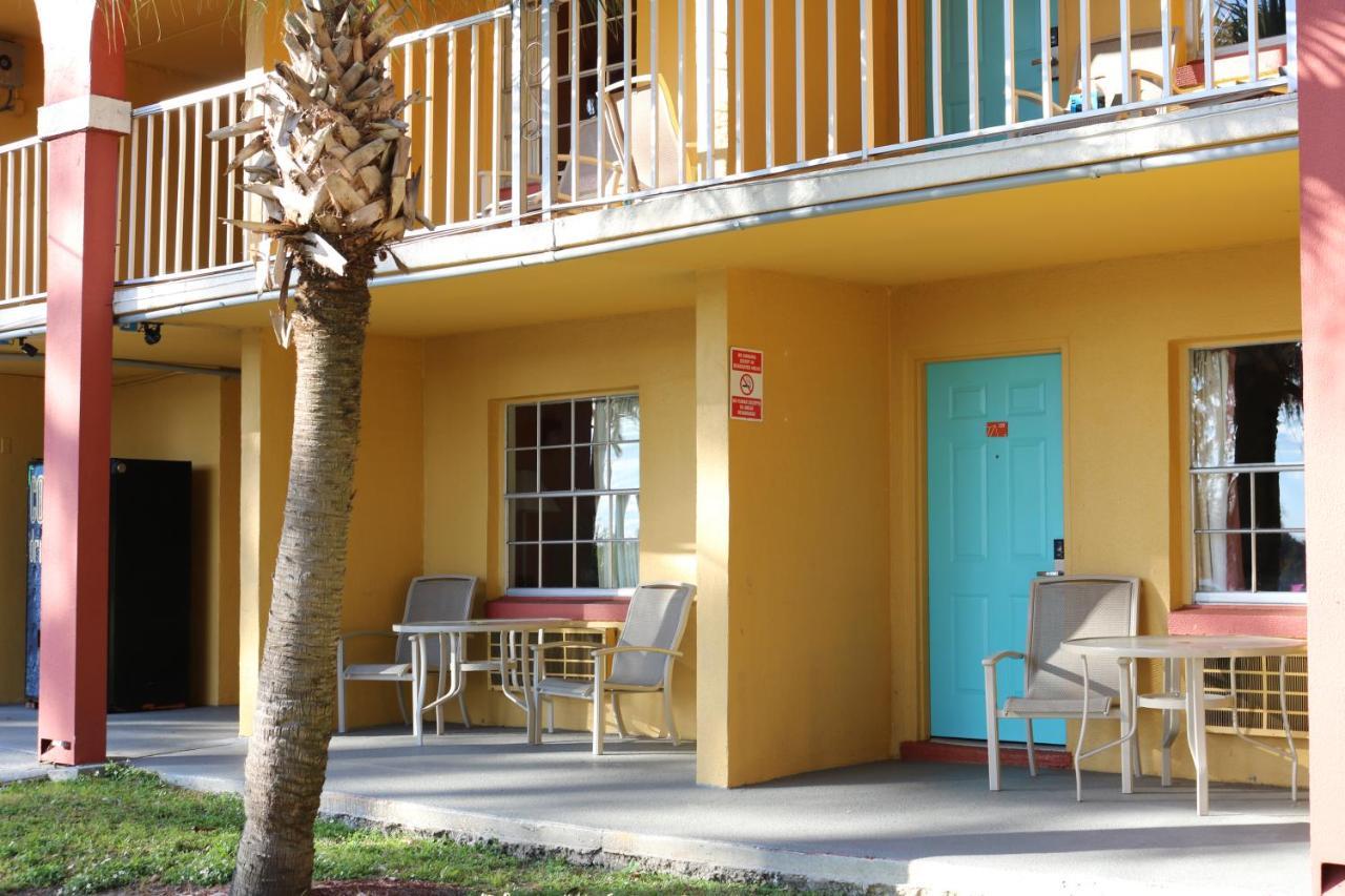 Howard Johnson By Wyndham Lake Front Park Kissimmee Dış mekan fotoğraf