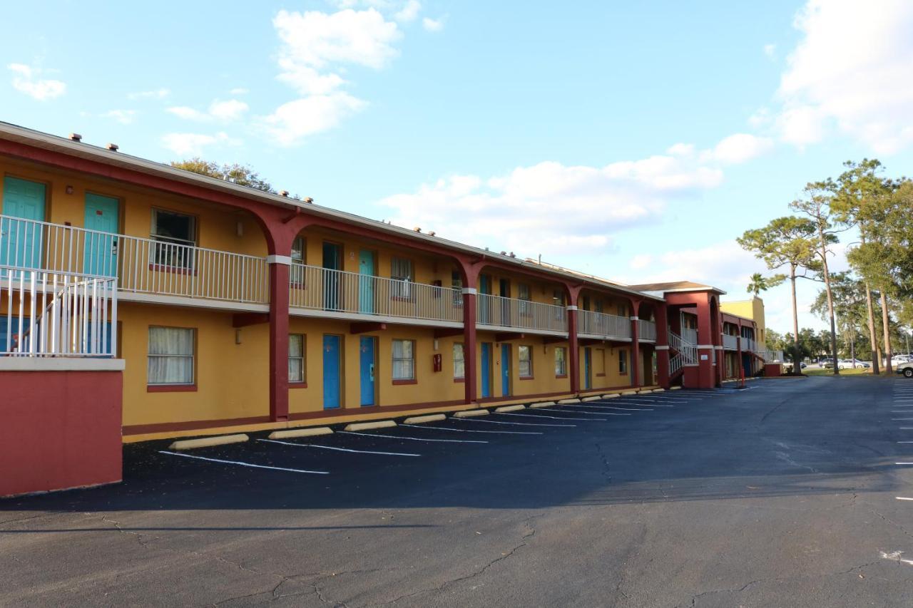 Howard Johnson By Wyndham Lake Front Park Kissimmee Dış mekan fotoğraf