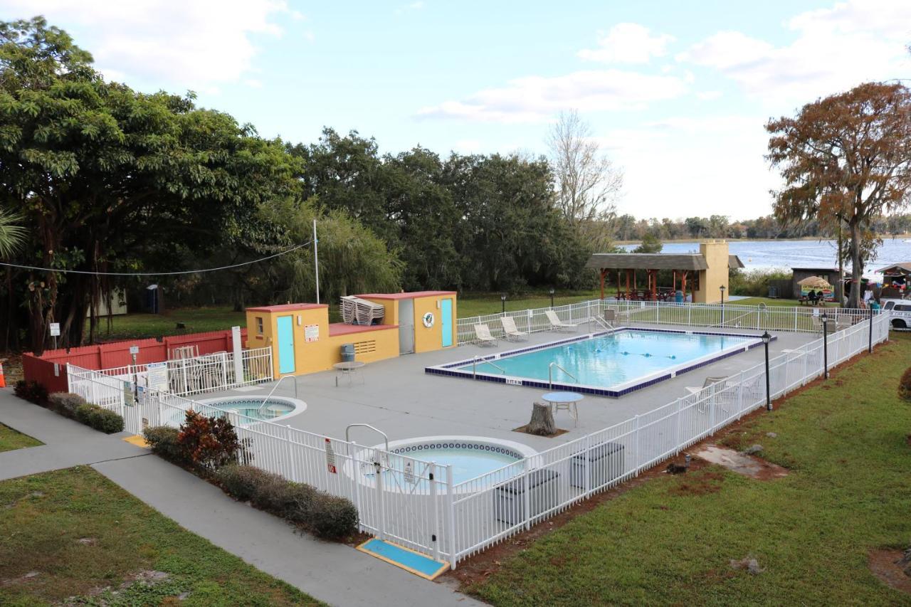 Howard Johnson By Wyndham Lake Front Park Kissimmee Dış mekan fotoğraf