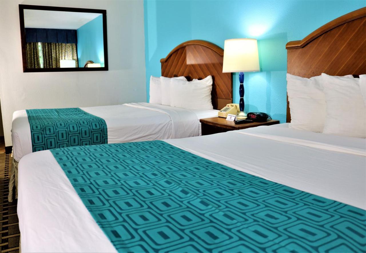 Howard Johnson By Wyndham Lake Front Park Kissimmee Dış mekan fotoğraf