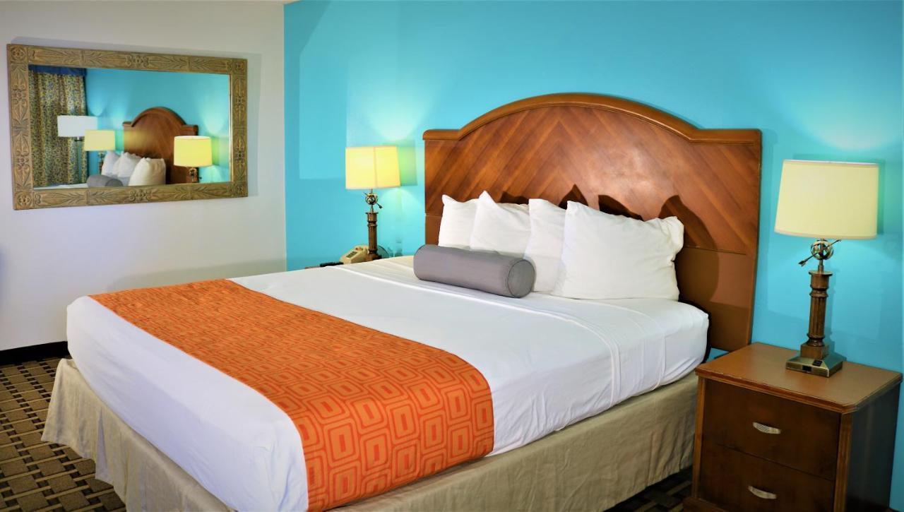Howard Johnson By Wyndham Lake Front Park Kissimmee Dış mekan fotoğraf
